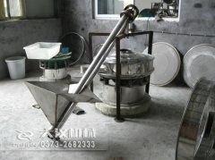 <b>小型螺旋上料機價格，如何選購到經(jīng)濟(jì)實惠設(shè)備</b>